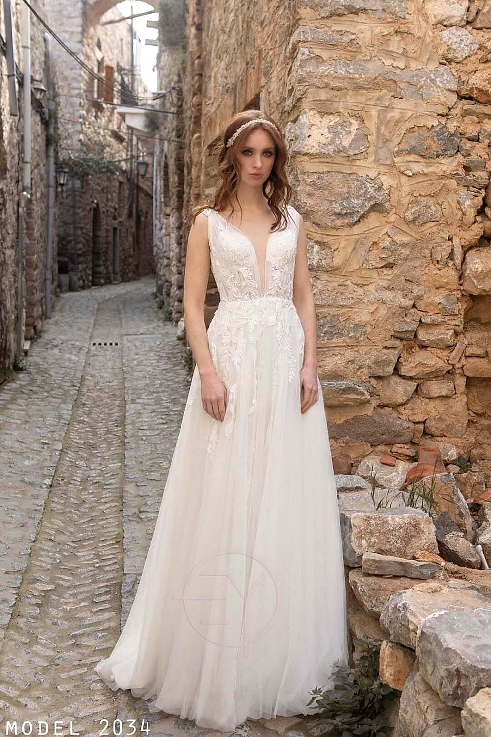 Emine Yıldırım Model 2034