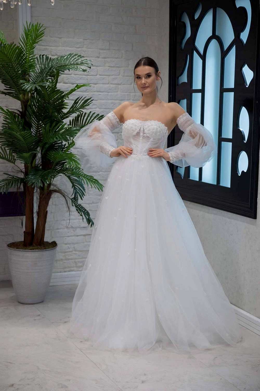 Çiçek İşlemeli Bohem Kol Helen Gelinlik